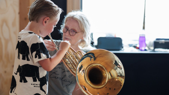 Blaas Mee: Instrumenten uitproberen in de Instrumententuin